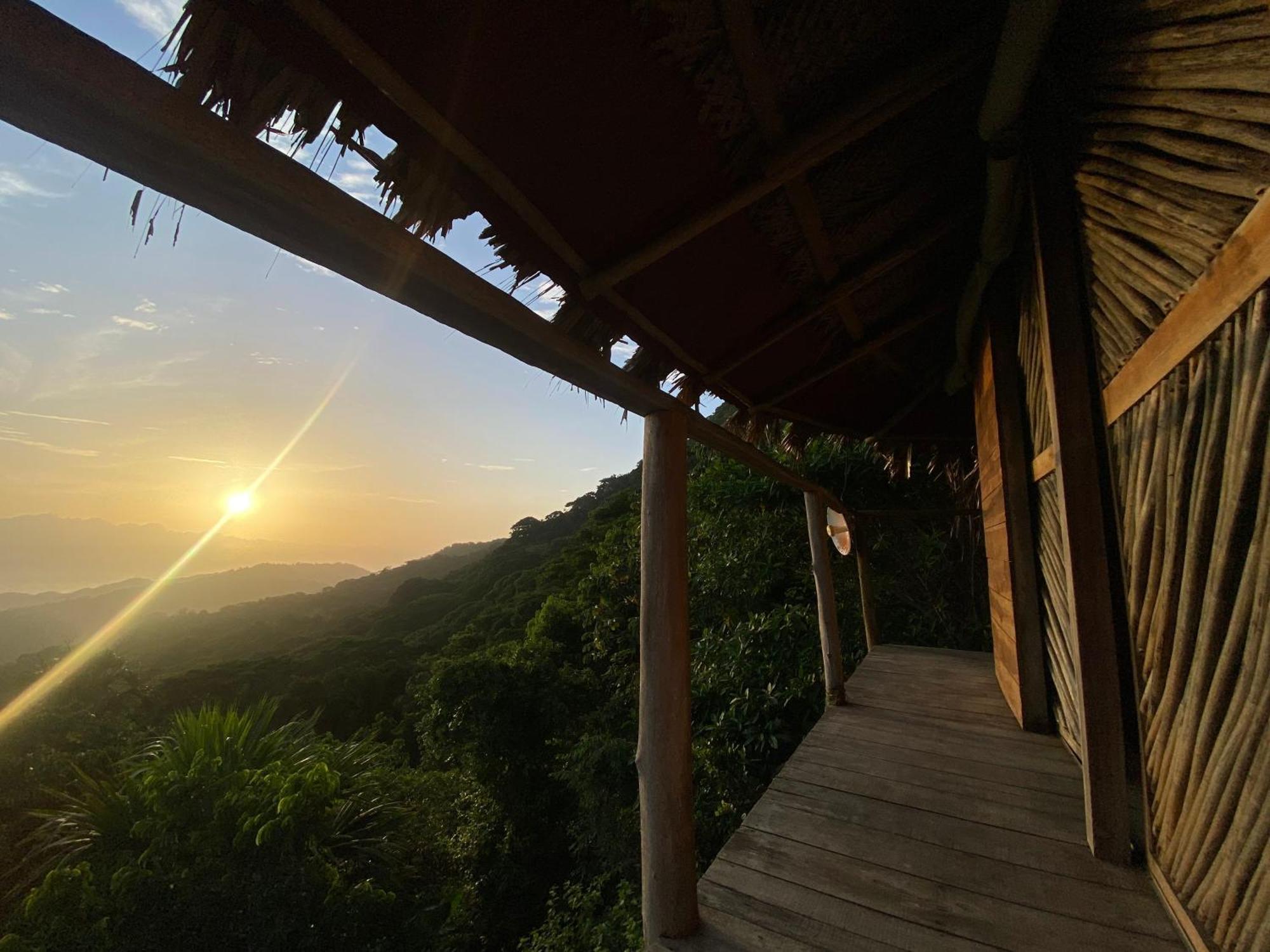 Taorayina Nature Lodge- Immersed In The Forest El Zaino Buitenkant foto